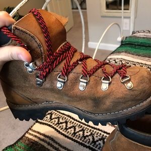 danner red laces